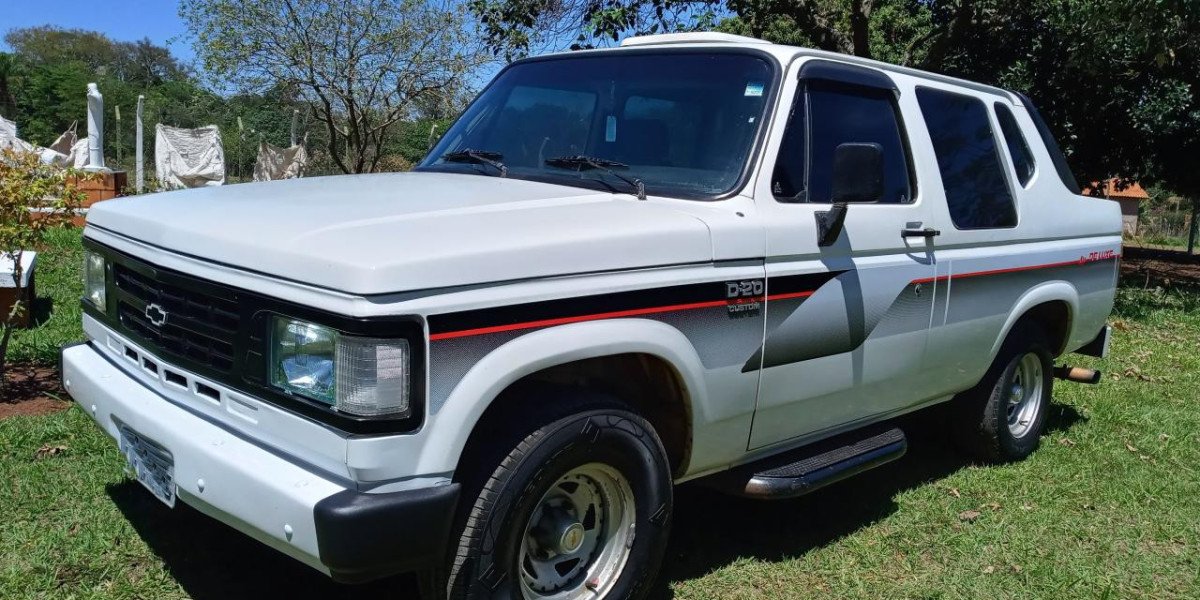 Chevrolet D20 Tropical Diesel: A Lenda das Cores Verde, Vermelha e Azul que Marcam Época